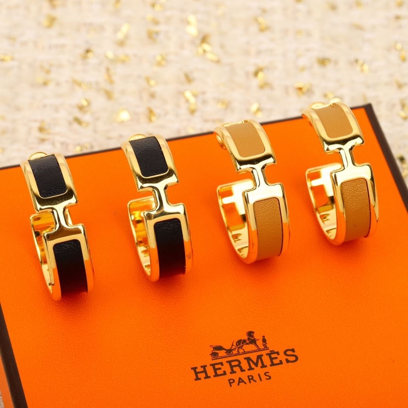 H**me5 bracelets